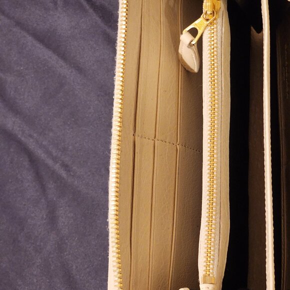 Excellent Balenciaga Continental Zip around Wallet Creamy Off White Leather - Picture 4 of 11